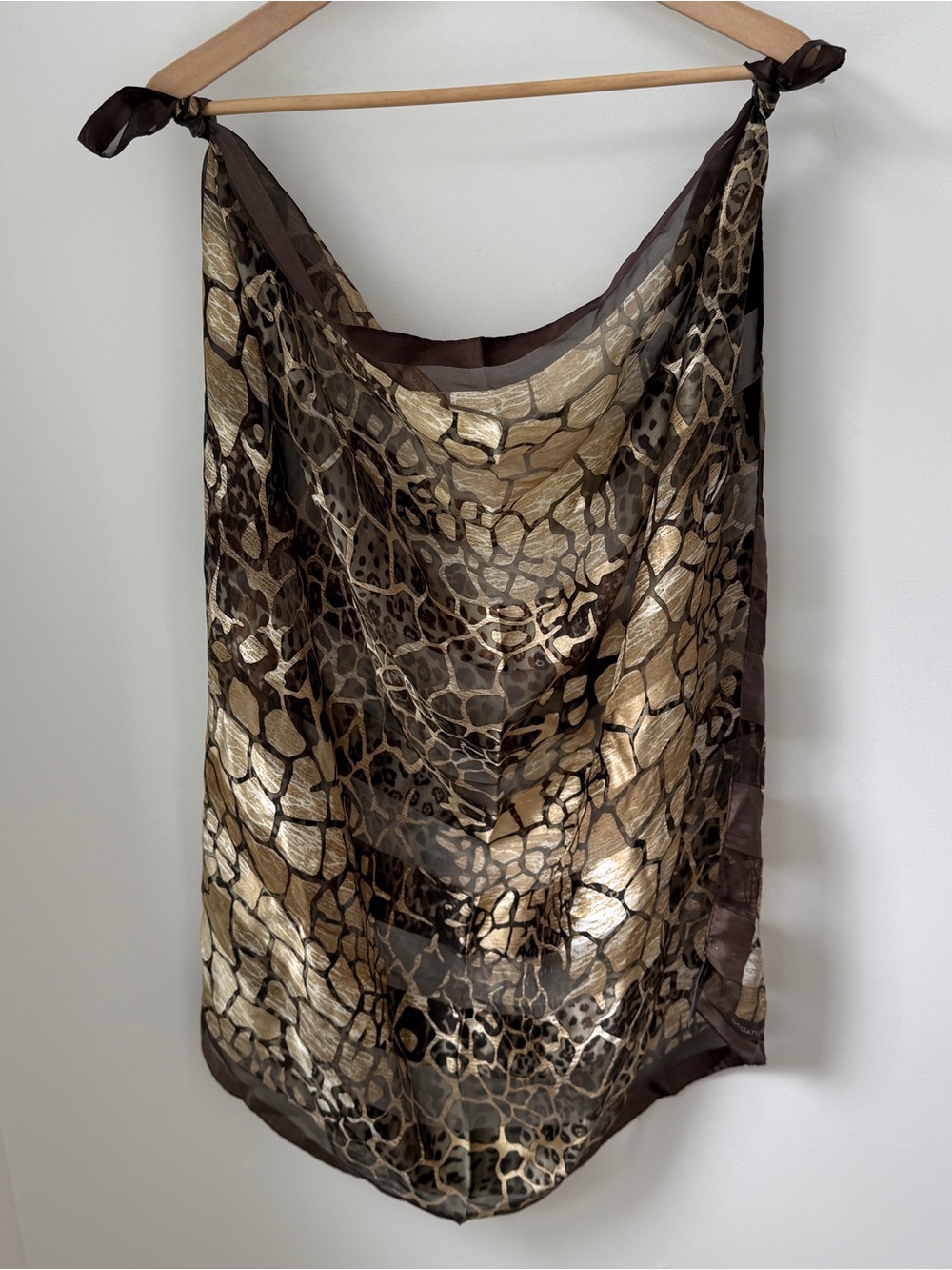 ADRIENNE VITTADINI Vintage Gold Bronze Sheer Metallic Animal Print Sheer Scarf